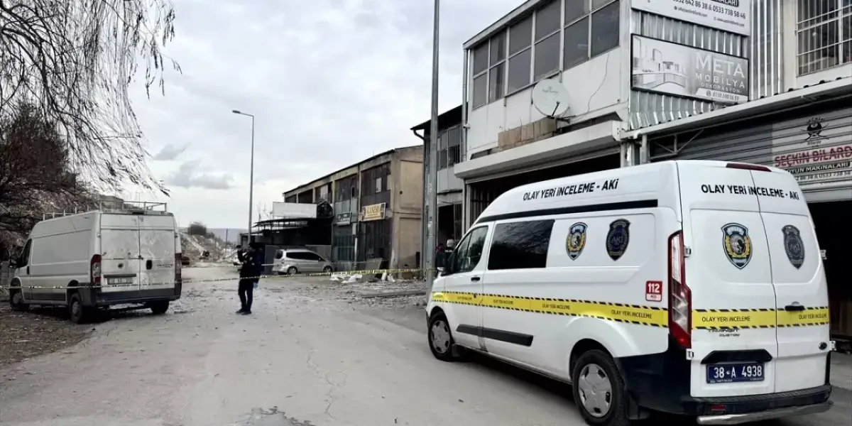 Kayseri'de İmalathanede Patlama: 3 İşçi Yaralı