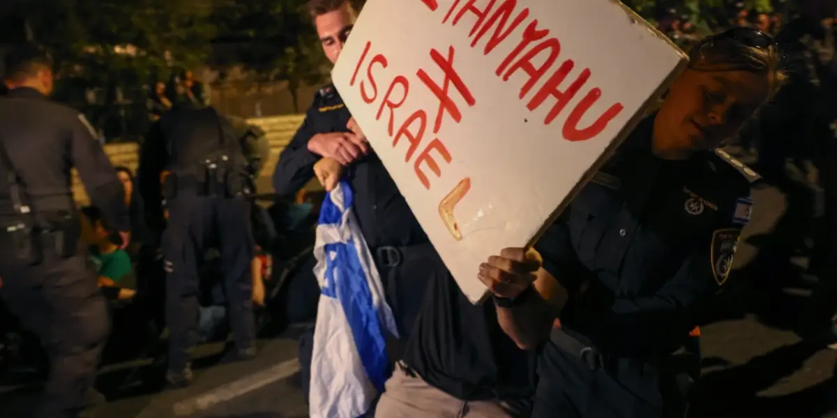 Netanyahu'nun Eski Sözcüsü Gözaltında: Gizli Belgeleri Sızdırdı