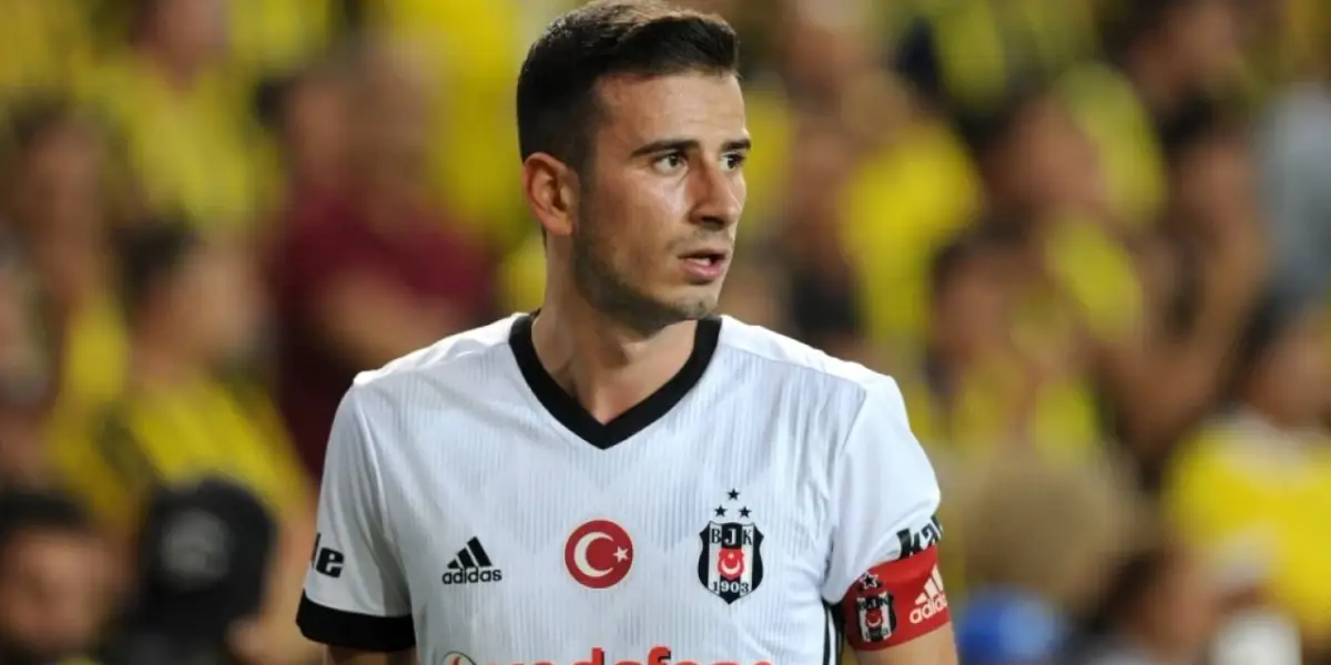 Oğuzhan Özyakup Futbolu Bırakma Kararını Resmen Duyurdu!