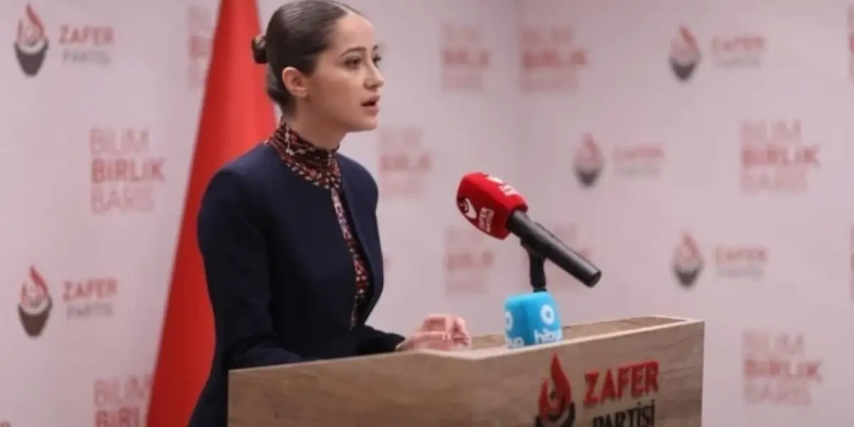Zafer Parti'li Sevdagül Tunçer Gözaltına Alındı! Aile Bakanlığı Hakkındaki Paylaşımları Soruldu