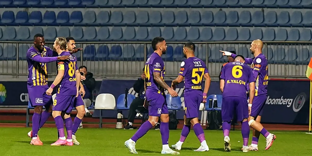 Eyüpspor, Ahmed Kutucu ve Berke Özer'in Bonservisini Açıkladı