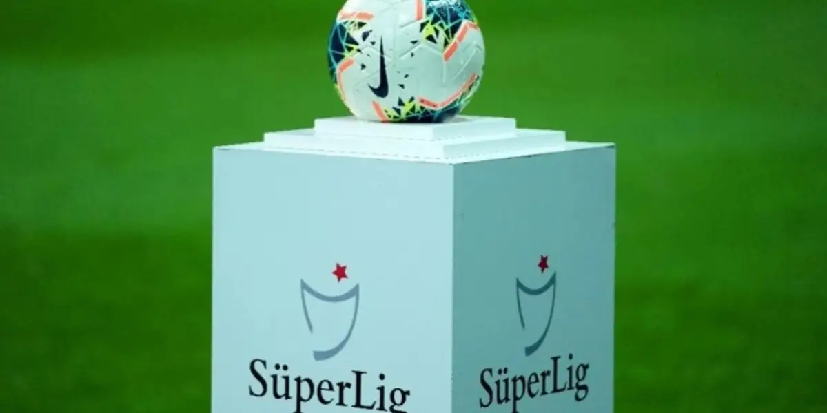 Süper Lig'e Play-Off Sistemi Gelecek mi?