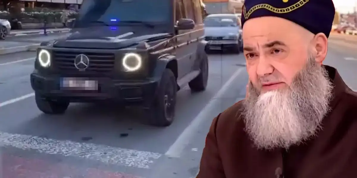 Cübbeli Ahmet'ten Çakarlı Aracıyla Tepki Toplayan Kızı Hakkında İlk Yorum: "Bu İşte FETÖ'nün Parmağı Var"
