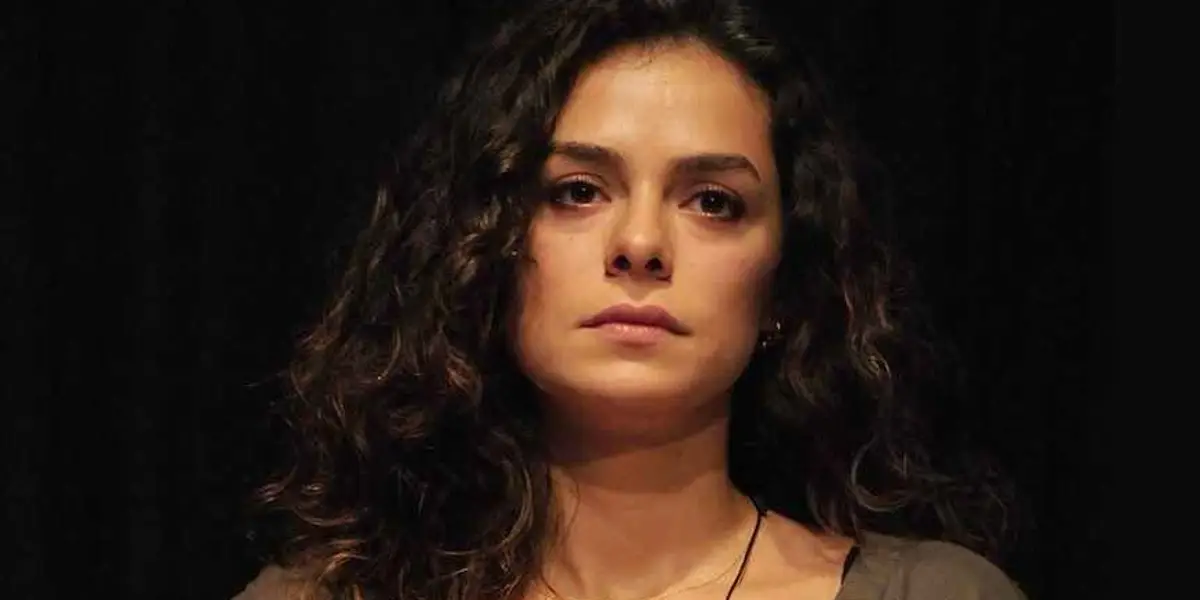 Özge Özpirinçci Takipçisinden Aldığı Ahlaksız Teklifi İfşa Etti