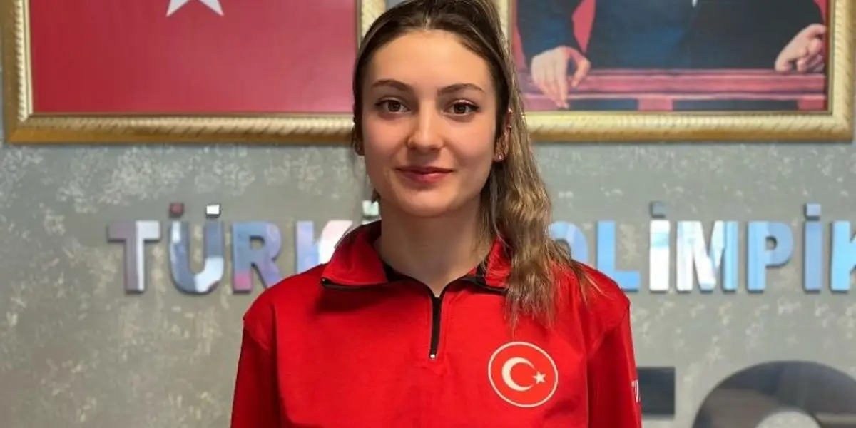 Damla Köse, Atıcılık Avrupa Şampiyonası'nda Gümüş Madalyanın Sahibi Oldu