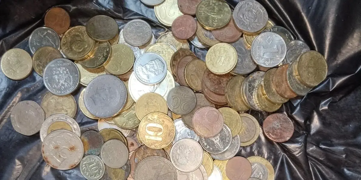 Böyle Dilenci Görülmedi: Üzerinden 15 Farklı Ülkenin Parası Çıktı!