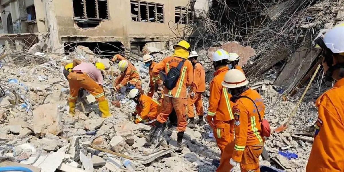 Myanmar'daki Depremlerde Can Kaybı 3 Bin 145'e Çıktı