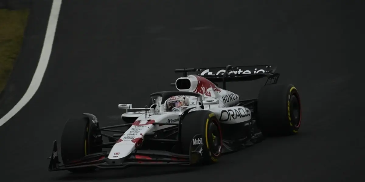 Japonya GP'sinde Zafer Verstappen'in!