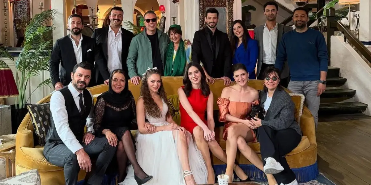 Hudutsuz Sevda'nın Sezon Finali Karesi