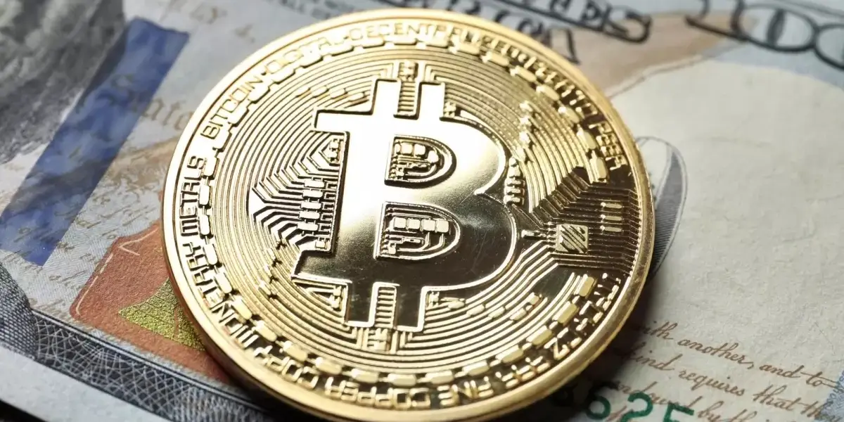 Bitcoin'den ETF Rekoru: 112 Bin Doları Aştı