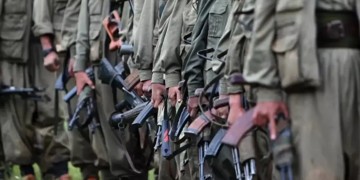 PKK Silah Bırakıyor: Terörsüz Türkiye Yolunda Tarihi Gün!
