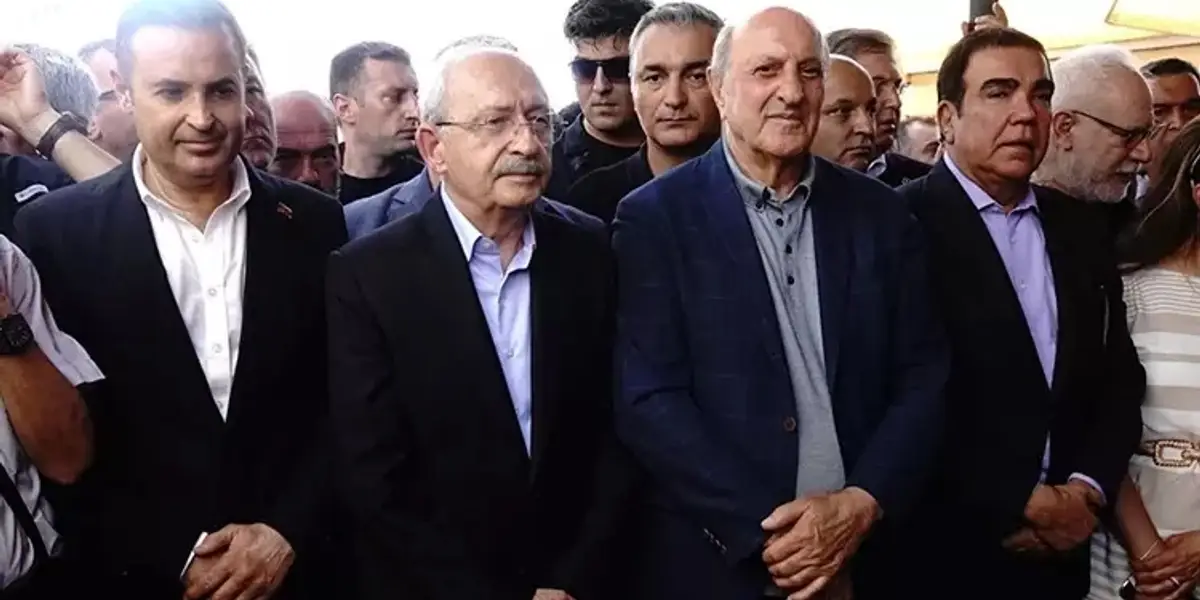 Kemal Kılıçdaroğlu'nun İkiz Kardeşi Adil Kılıçdaroğlu Son Yolculuğuna Uğurlandı
