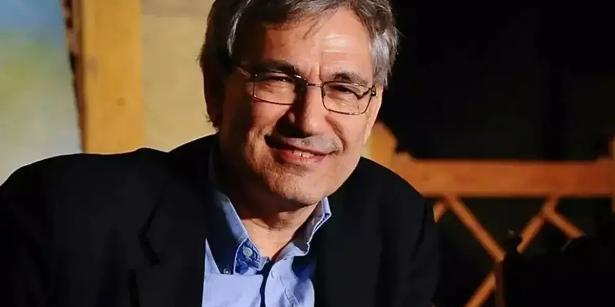 Orhan Pamuk'un Cihangir'deki Apartmanı İçin Yıkım Kararı Kapıda