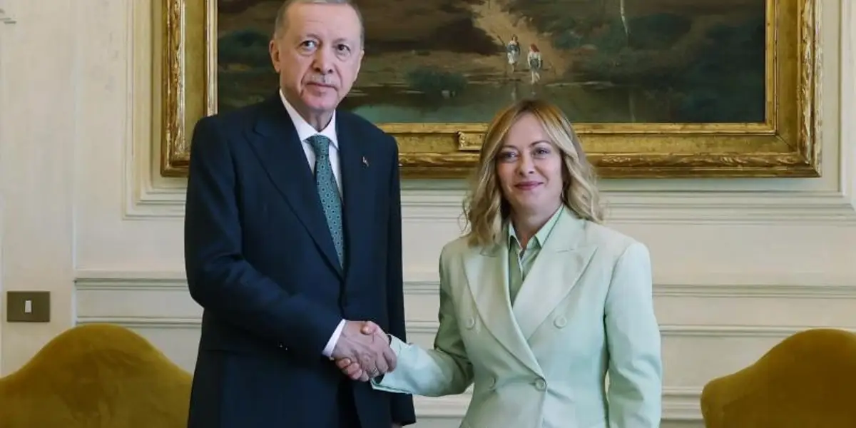 Cumhurbaşkanı Erdoğan'dan Meloni ile Kritik Telefon Görüşmesi