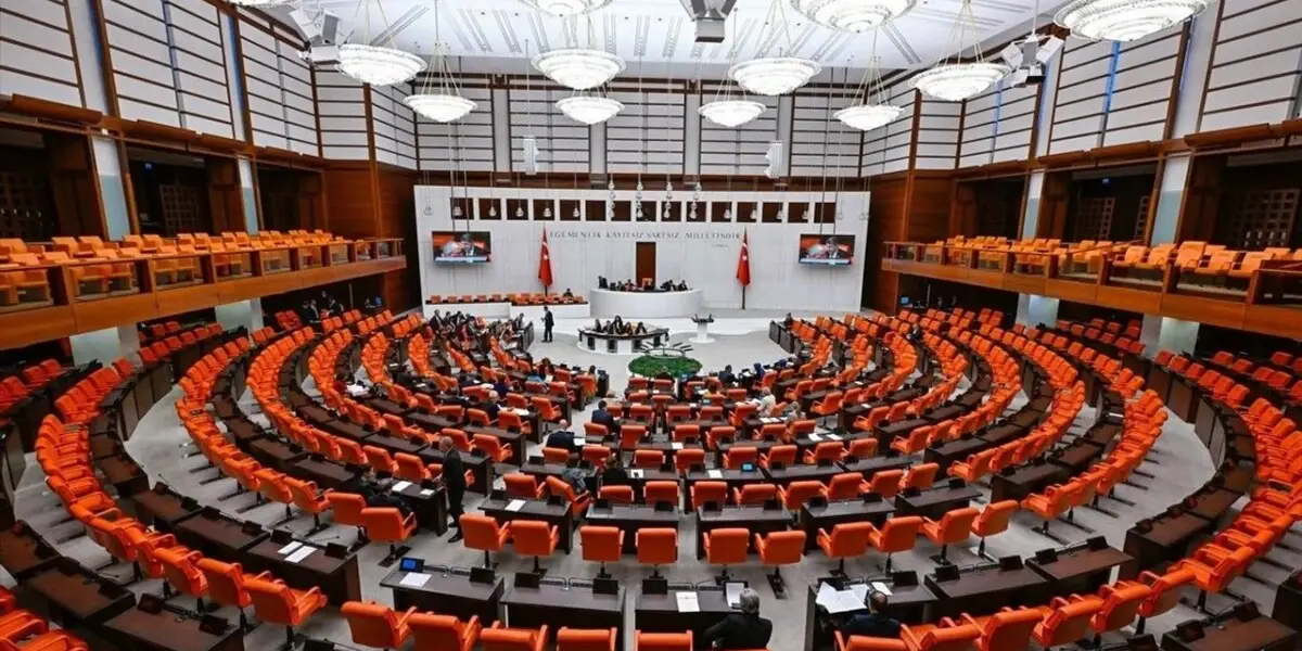 Kadın Vekillerinden 8 Mart Mesajı