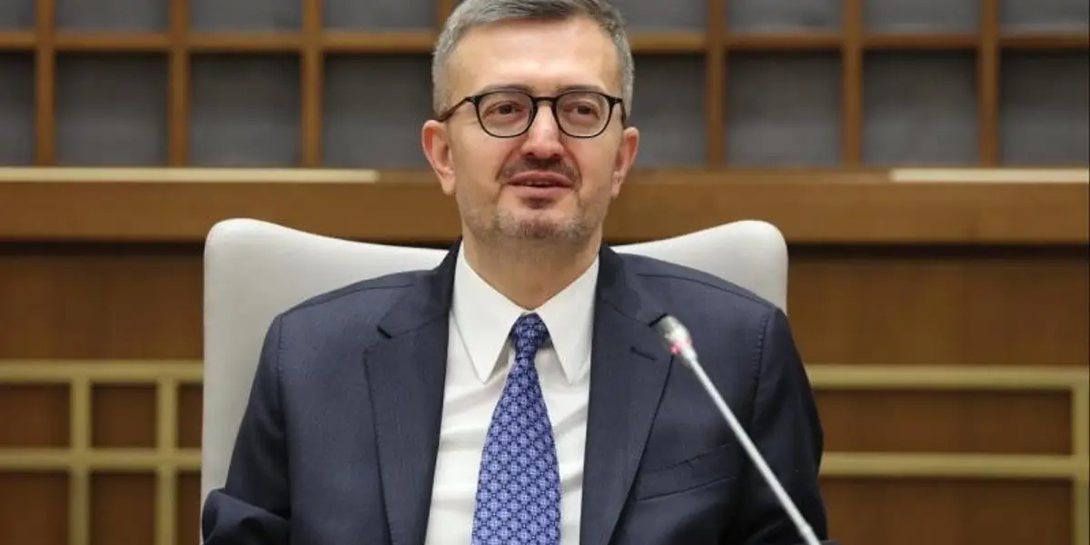 İletişim Başkanı Duran'dan 14 Mart Tıp Bayramı Mesajı