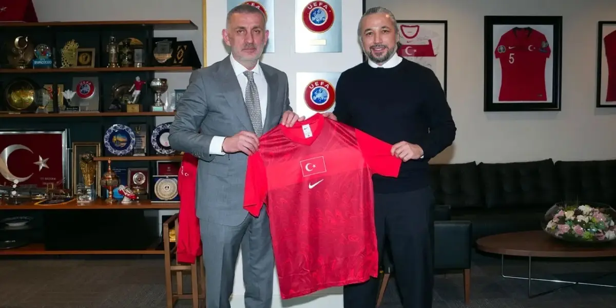 İlhan Mansız, TFF Başkanı Hacıosmanoğlu'nu Ziyaret Etti