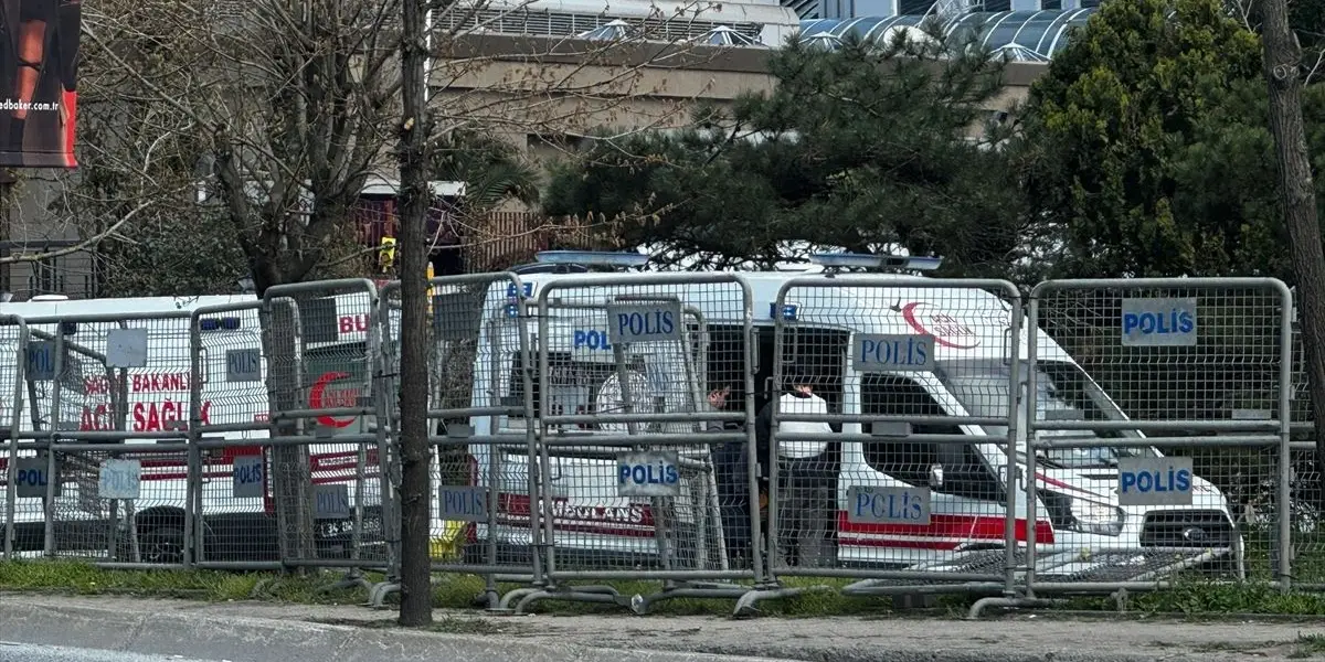 Siyasilerden Beşiktaş'ta Terör Girişimine Sert Tepki