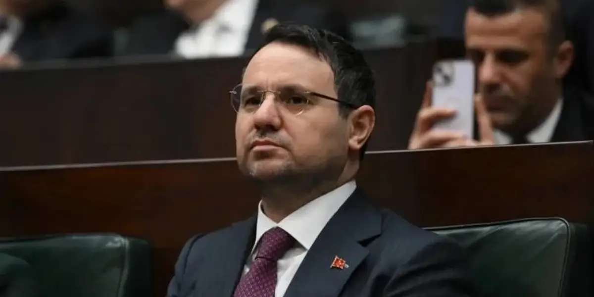 Ataşehir'de 'Sahte Kartlı' Park Kavgası: Adalet Bakanı'ndan Sert Tepki