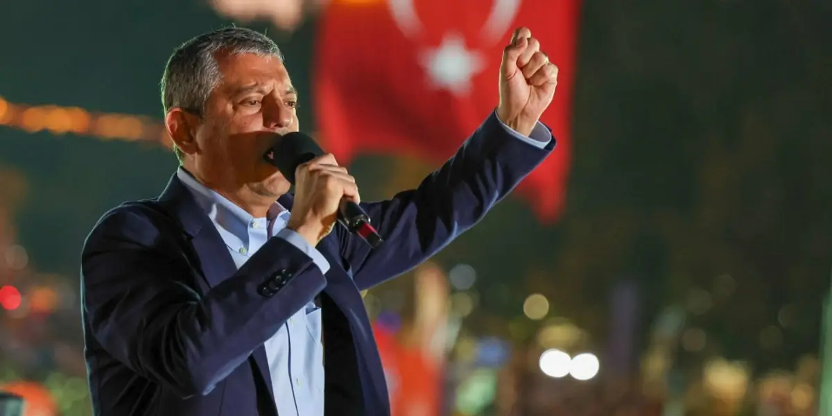 CHP Lideri Özgür Özel'den Uşak Belediye Başkanı Özkan Yalım'ın İddialarına Sert Yanıt: "Belli ki Orada Bir Numara Var"