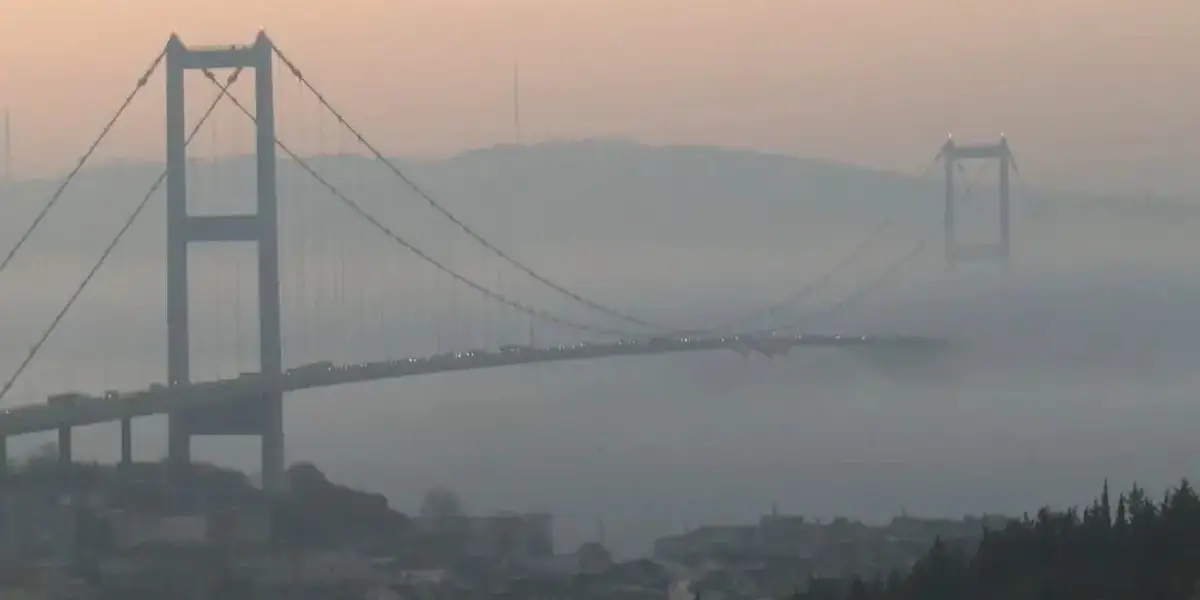İstanbul Kurban Bayramı'na Sis ve Yağmurla Giriyor