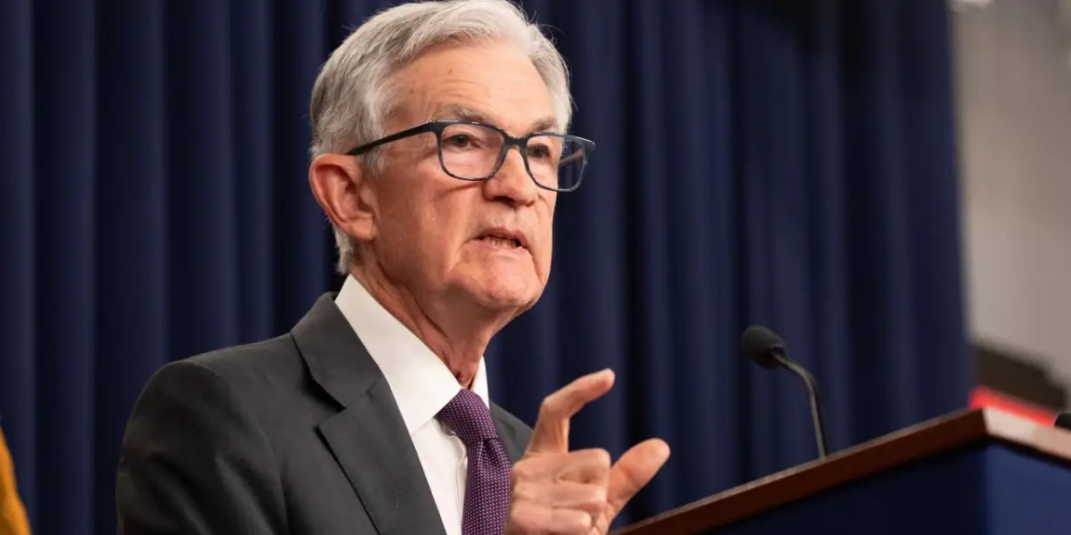 Eski Fed Başkanı Powell'dan Sert Uyarı