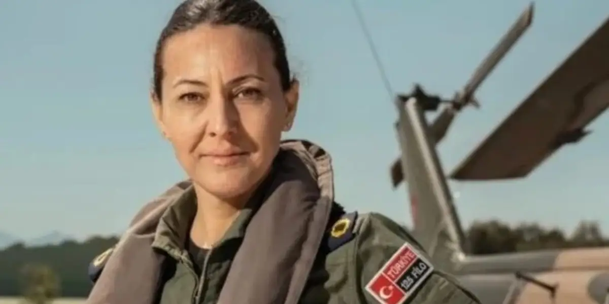 Albay Özlem Karapınar, Türk Hava Kuvvetleri'nin İlk Kadın Generali Oldu!
