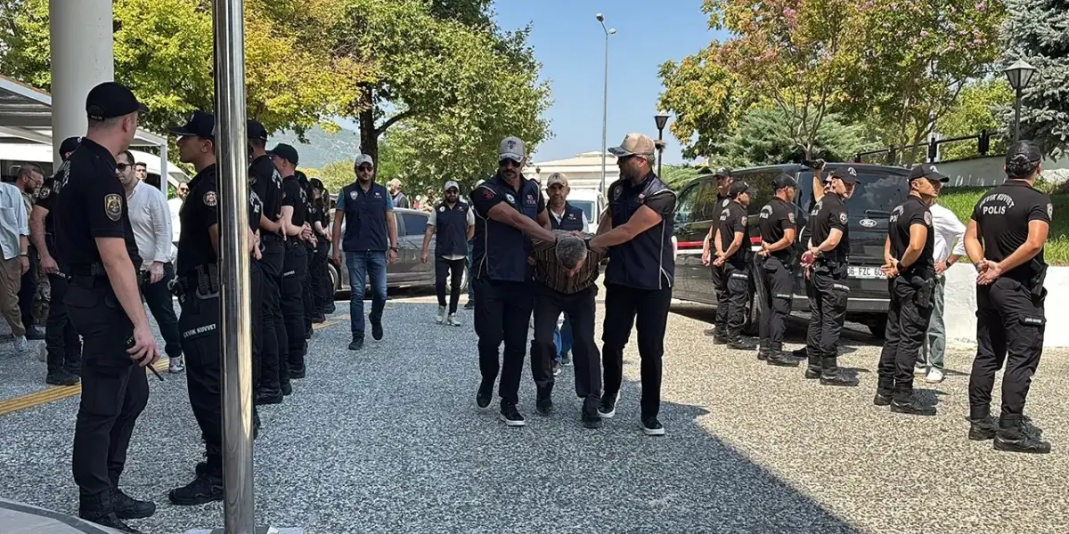 15 Temmuz Suikast Timindeydi: Firari Eski Yüzbaşı Burkay Karatepe Adliyede