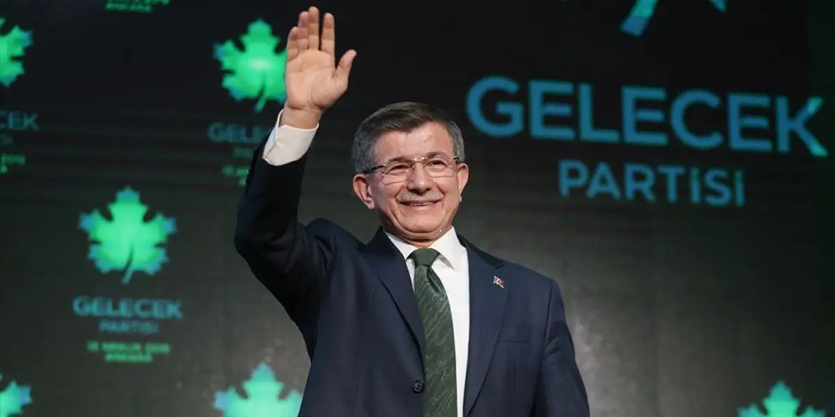 Gelecek Partisi Resmen Feshedildi