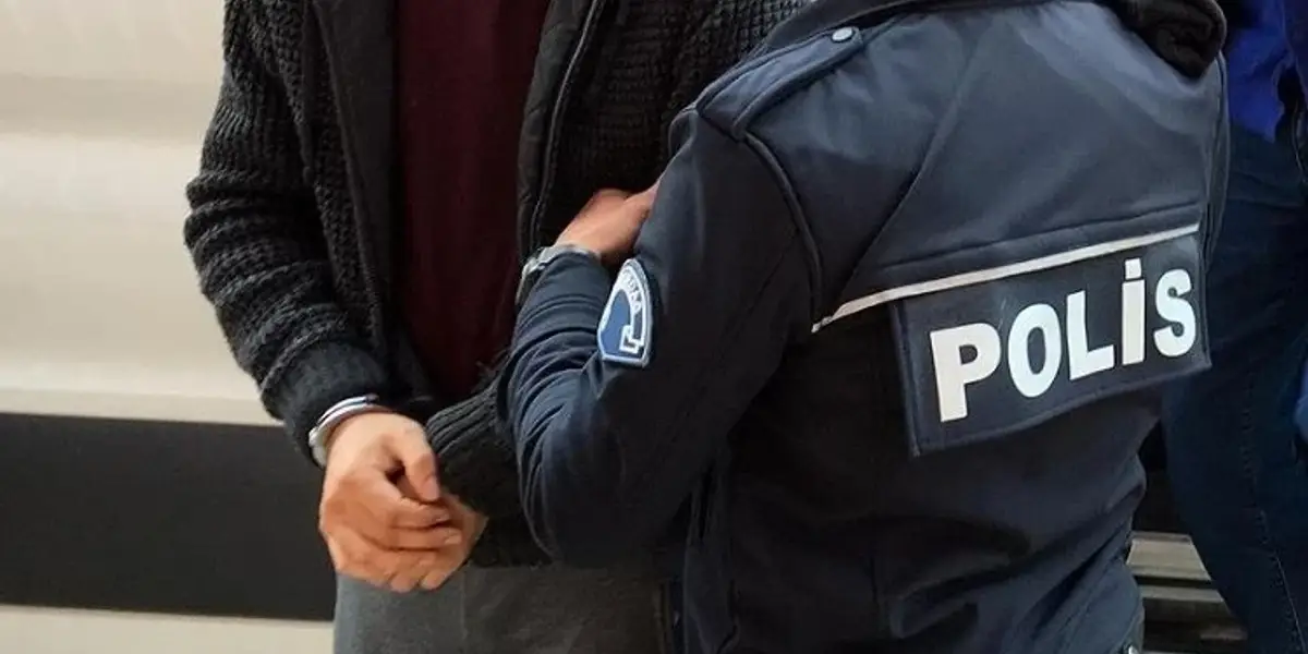 Aydın'da Bir Şüpheli, Cumhurbaşkanına Hakaret Suçlamasıyla Gözaltına Alındı