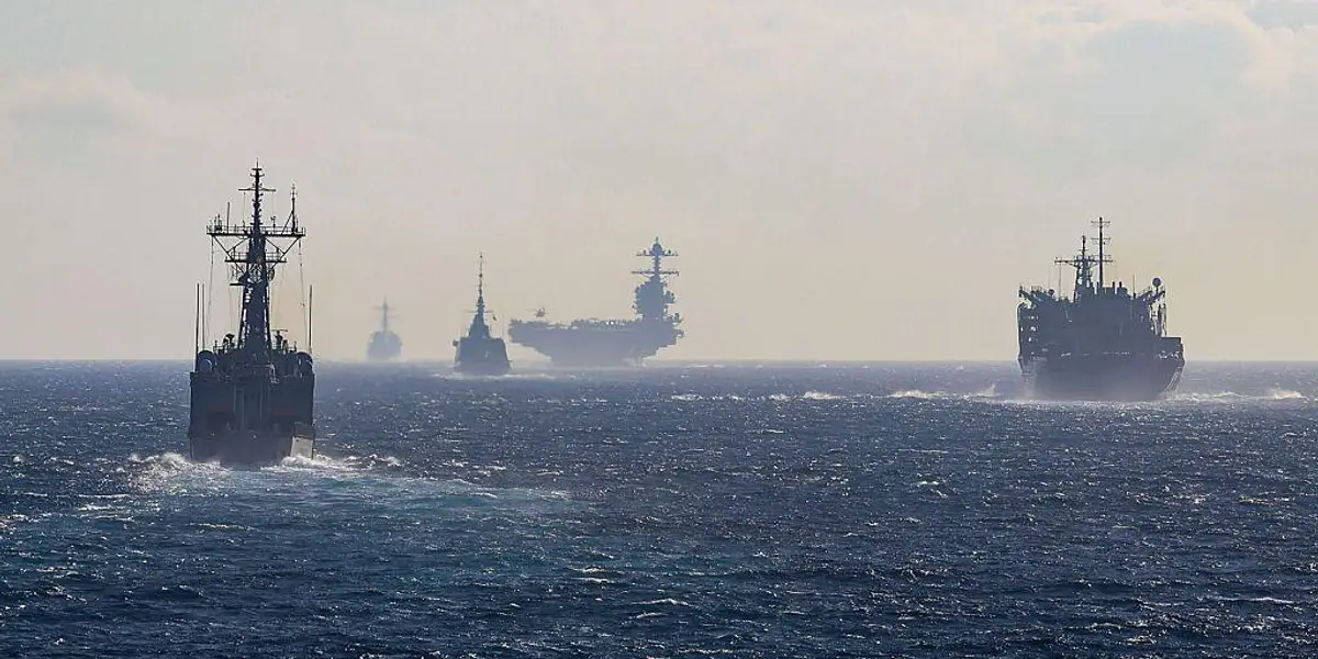 CENTCOM: "İran Tarafından ABD Savaş Gemileri Vurulmadı"