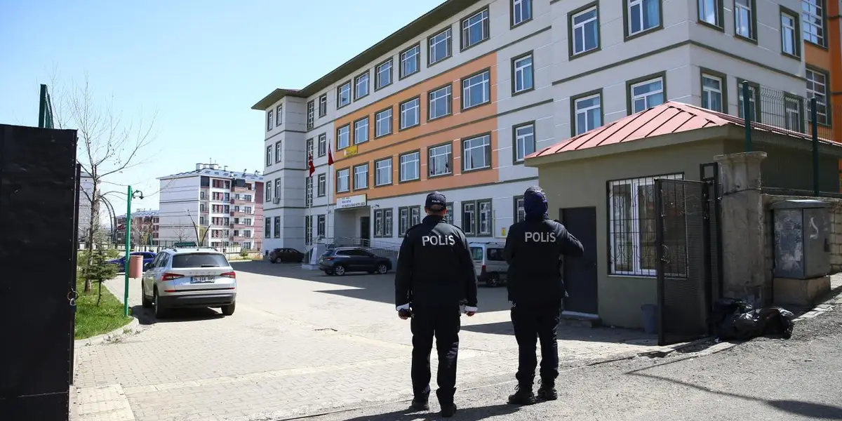 Okullarda Yeni Dönem Güvenlik Tedbirleri
