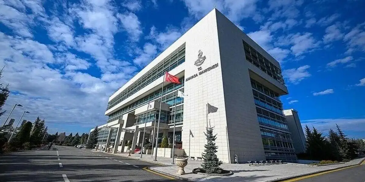 Süresiz Yoksulluk Nafakası İptal Edildi