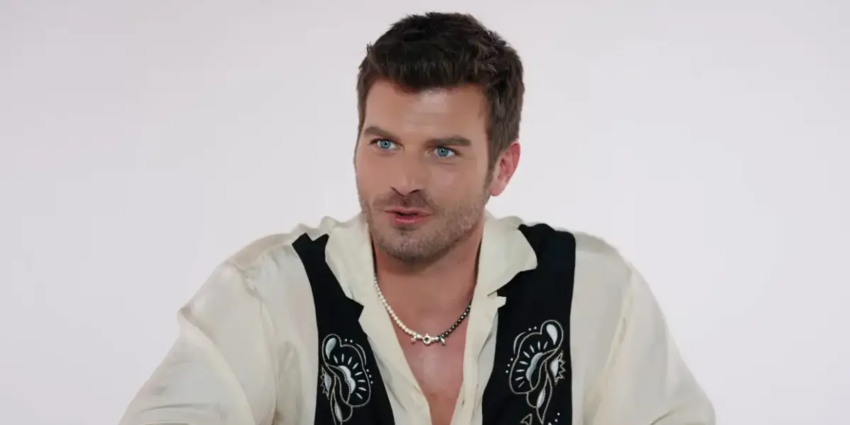 Emre Kınay, Kıvanç Tatlıtuğ'u Örnek Göstererek 'Reyting' Açıklamasında Bulundu: "Yakışıklılık Yetmez"