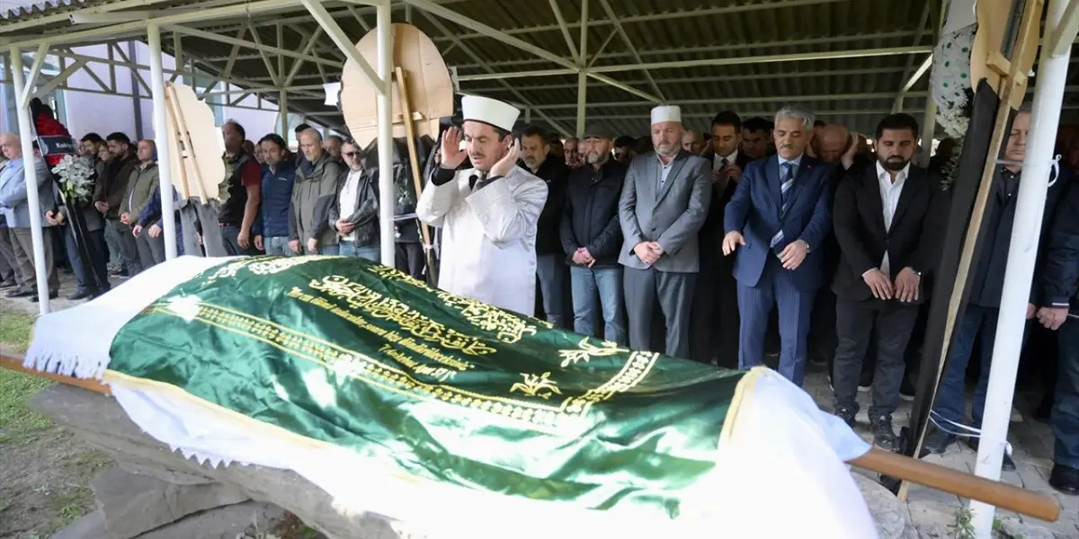 TRT Muhabiri Recep Levent Öztürk Son Yolculuğuna Uğurlandı