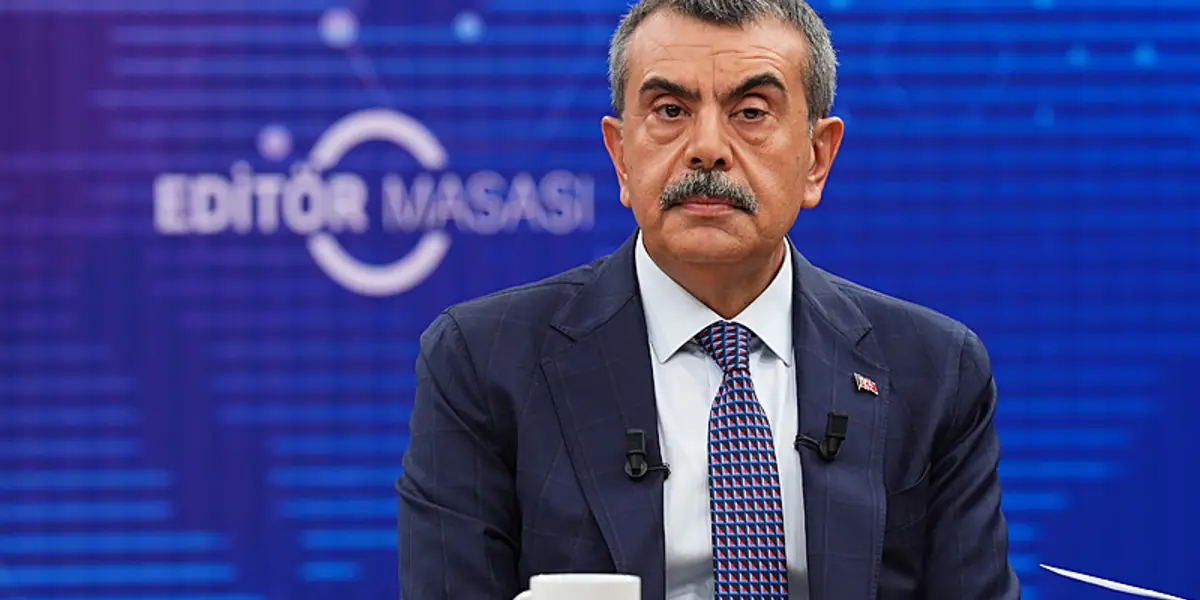 Bakan Tekin: "Okullarda Şubat İtibarıyla Yeni Çözüm Gelecek"
