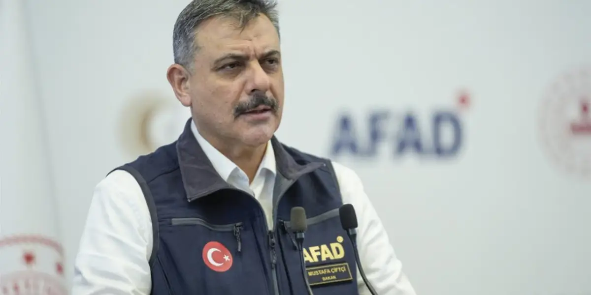 Bakan Çiftçi'den Kuvvetli Yağış ve Fırtına Uyarısı
