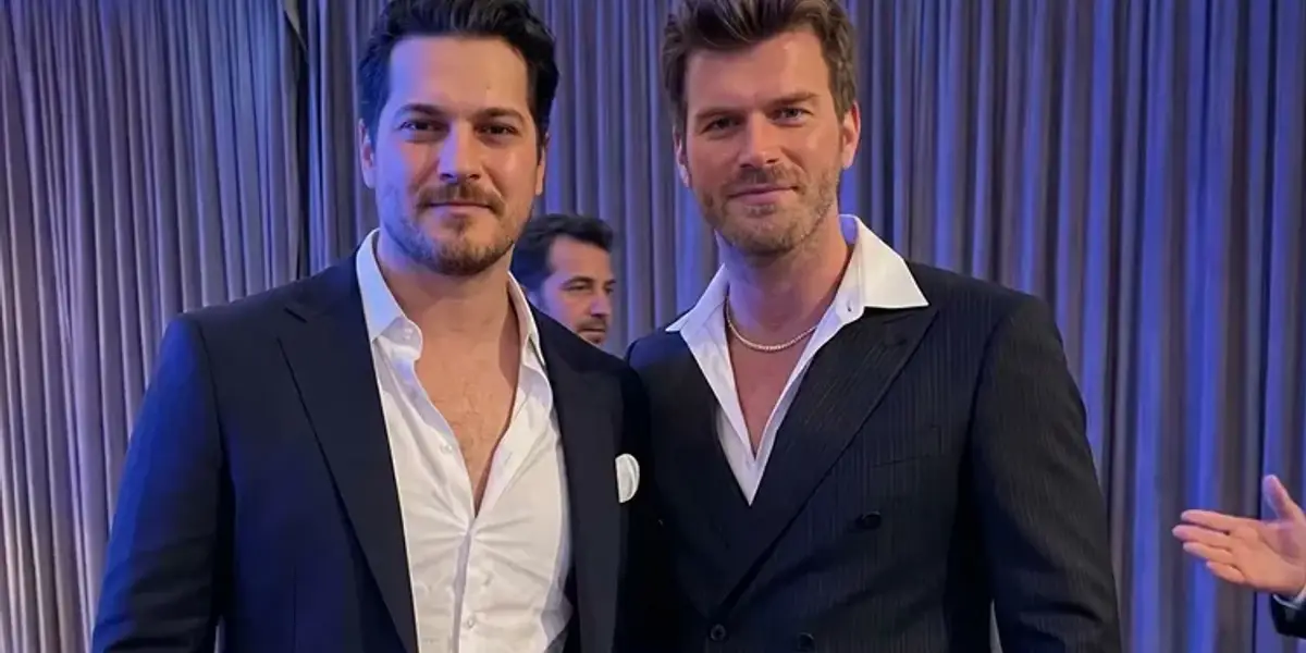 Kıvanç Tatlıtuğ ve Çağatay Ulusoy Yıllar Sonra Bir Davette Yan Yana Geldi