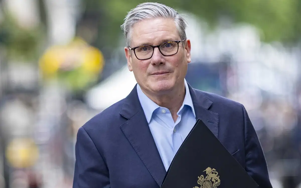 Keir Starmer Milletvekilliğinden İstifa Etti