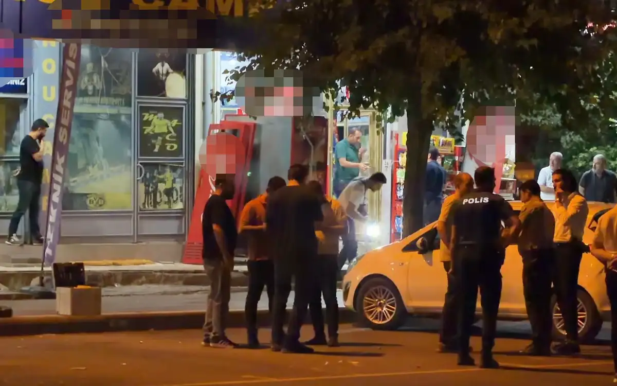 Diyarbakır'da oyun salonuna silahlı saldırı: 3 yaralı