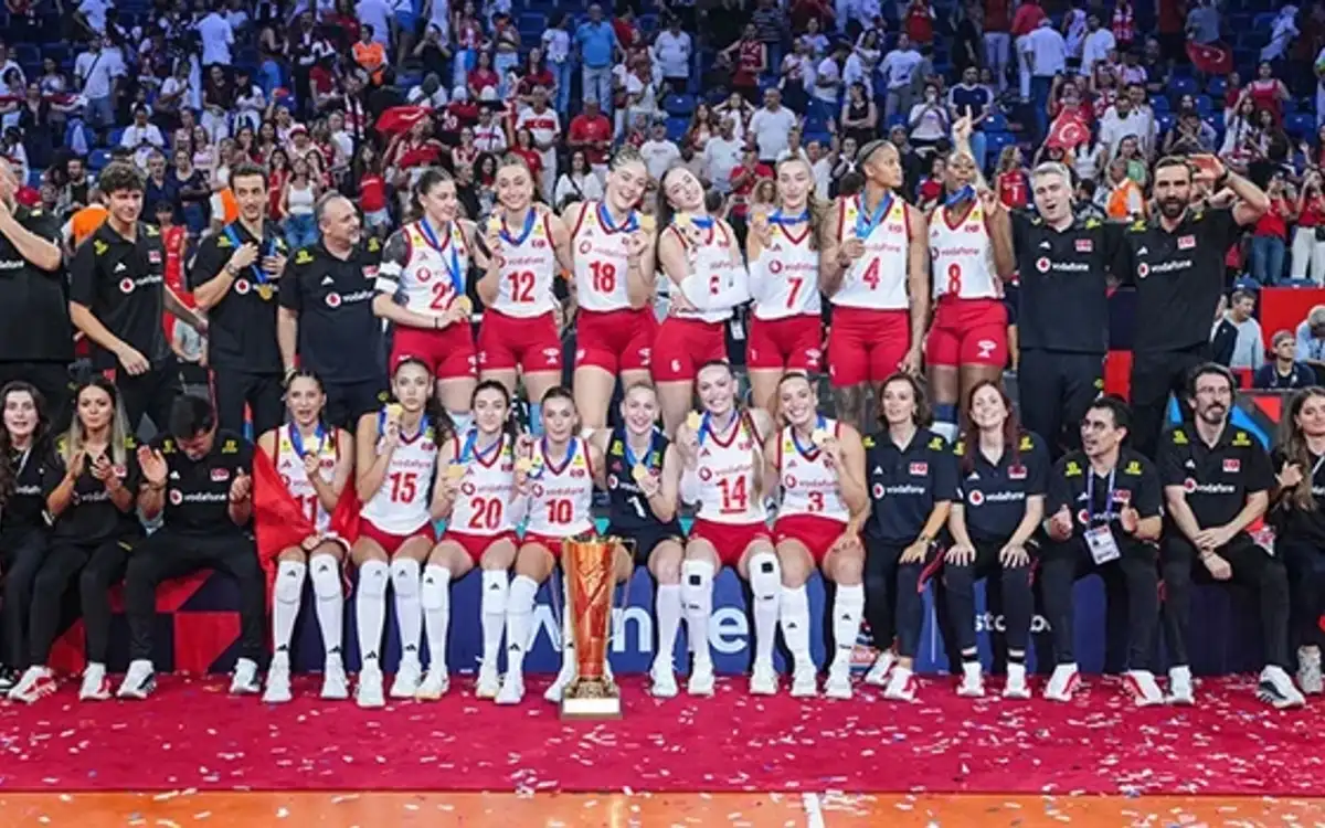 Avrupa Şampiyonası'nın en iyilerine Filenin Sultanları damgası!