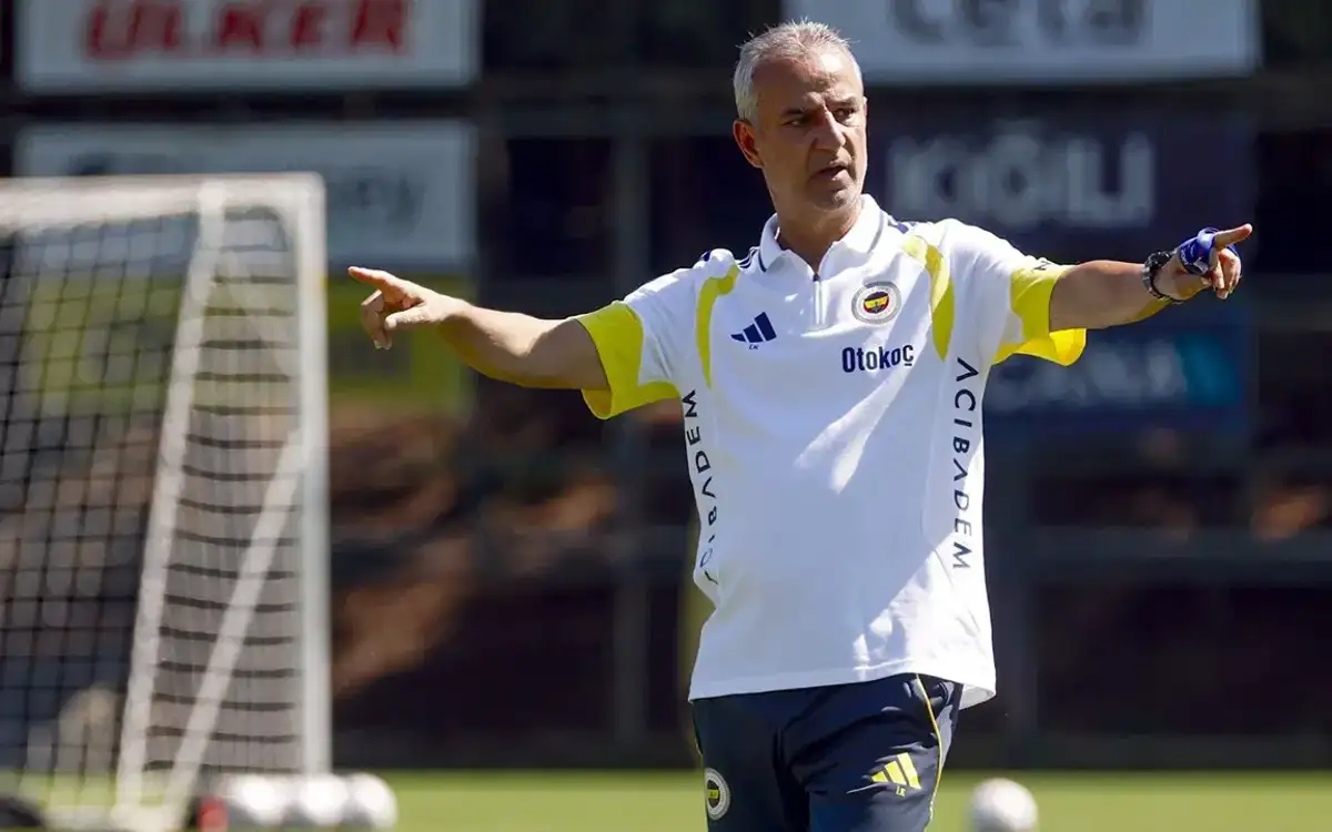 Fenerbahçe, İsmail Kartal'ın Göreve Devam Ettiğini Duyurdu