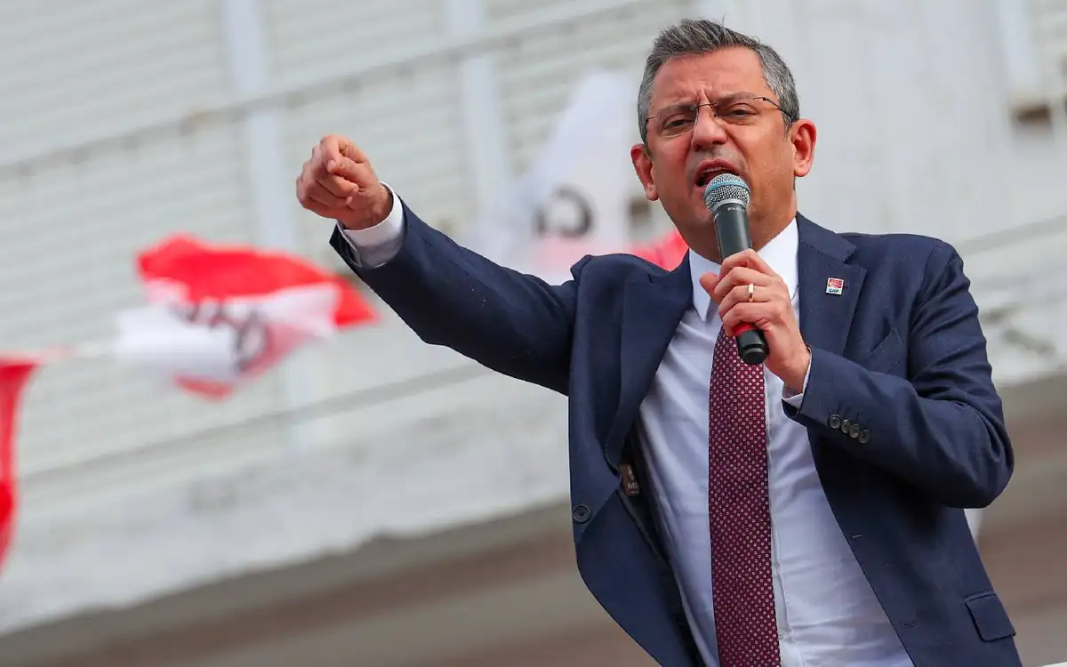Özgür Özel'den Bursa'da 'Üretim ve Adil Paylaşım' Çağrısı
