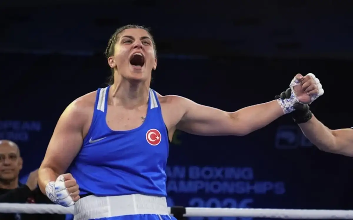 Busenaz Sürmeneli Avrupa Şampiyonası Finaline Yükseldi