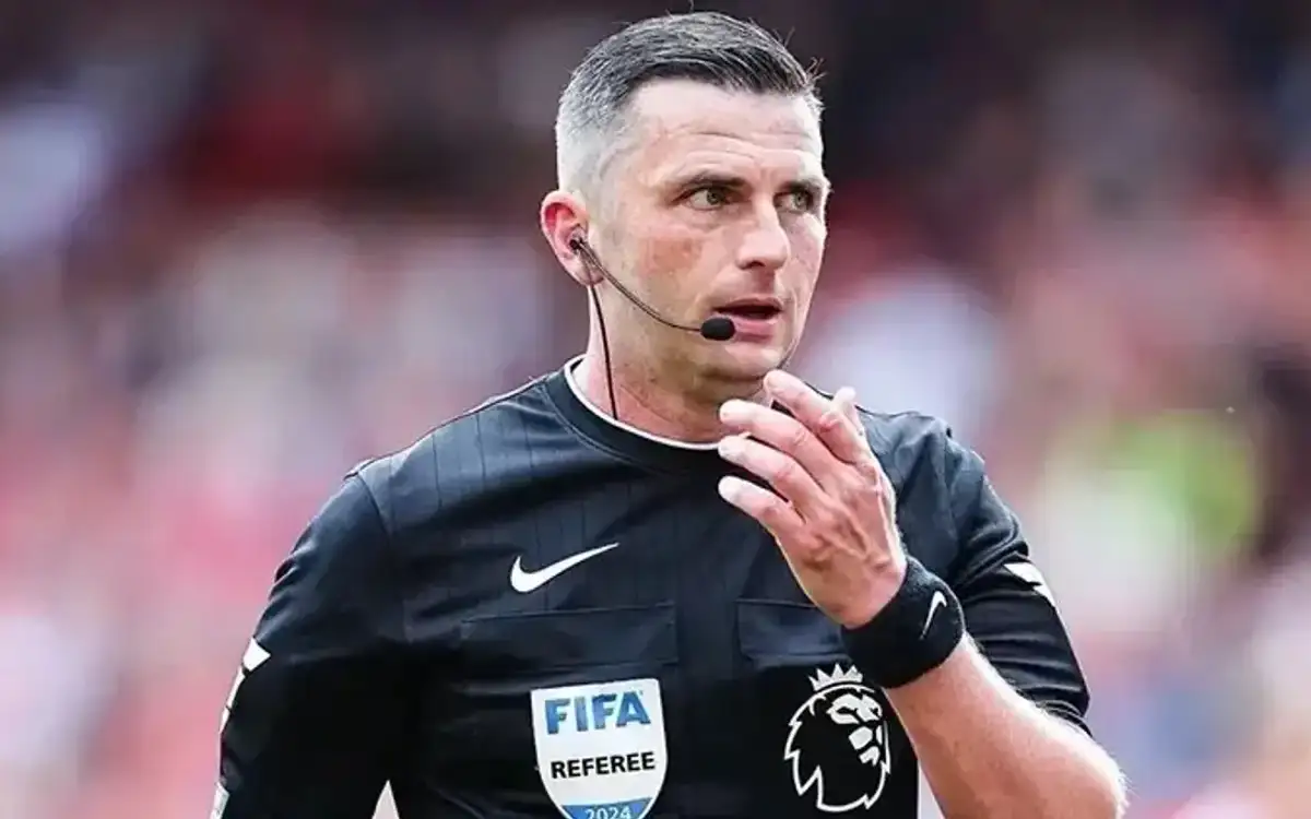 Türkiye-İtalya Maçını Michael Oliver Yönetecek
