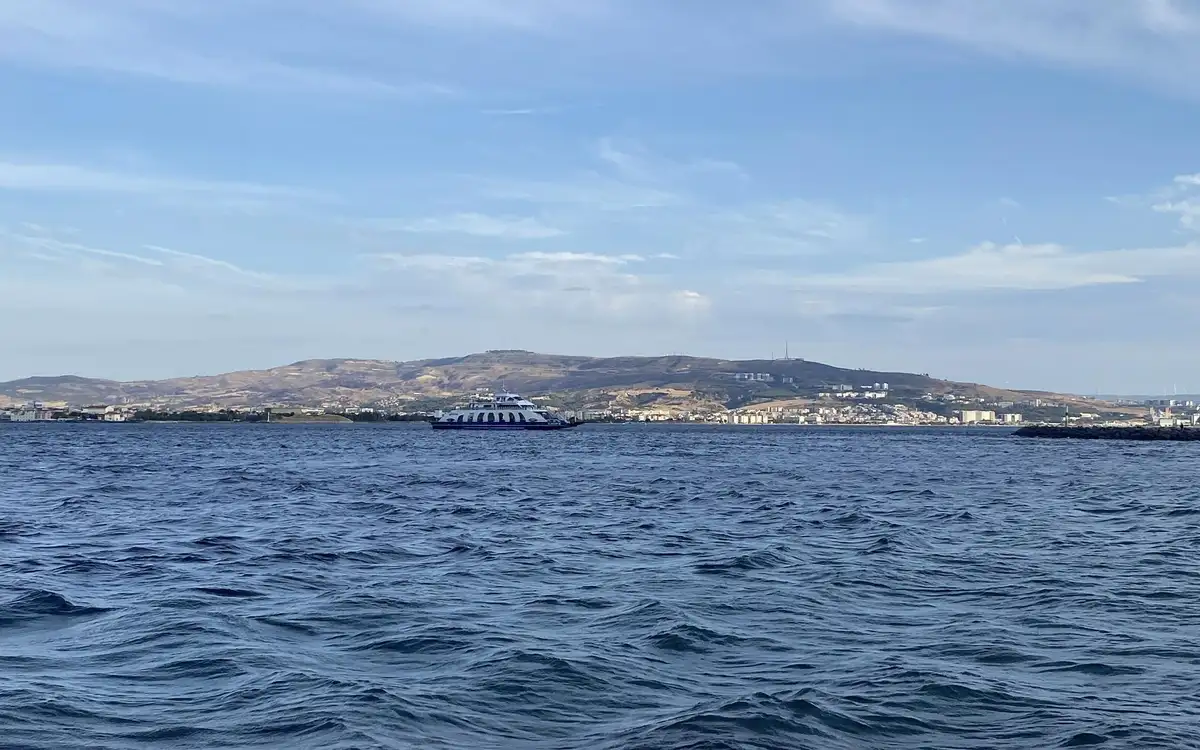 Çanakkale Gökçeada feribot seferleri fırtına nedeniyle iptal