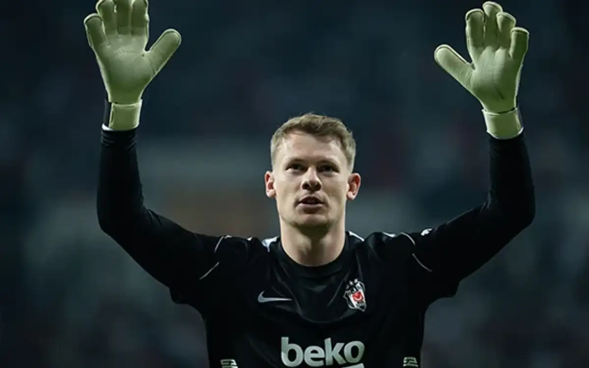 Jürgen Klopp Almanya'nın kalesini Nübel'e emanet etti
