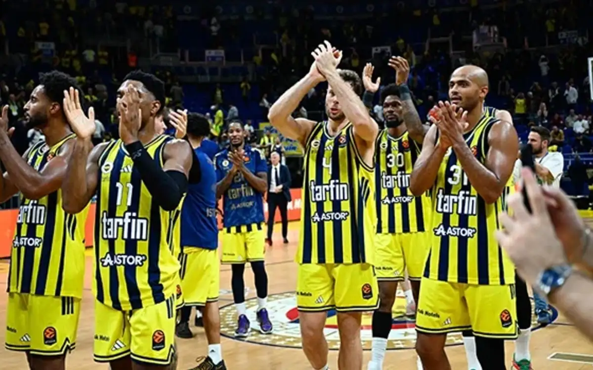 Anadolu Efes ve Fenerbahçe Tarfin EuroLeague'de çifte sınav verecek