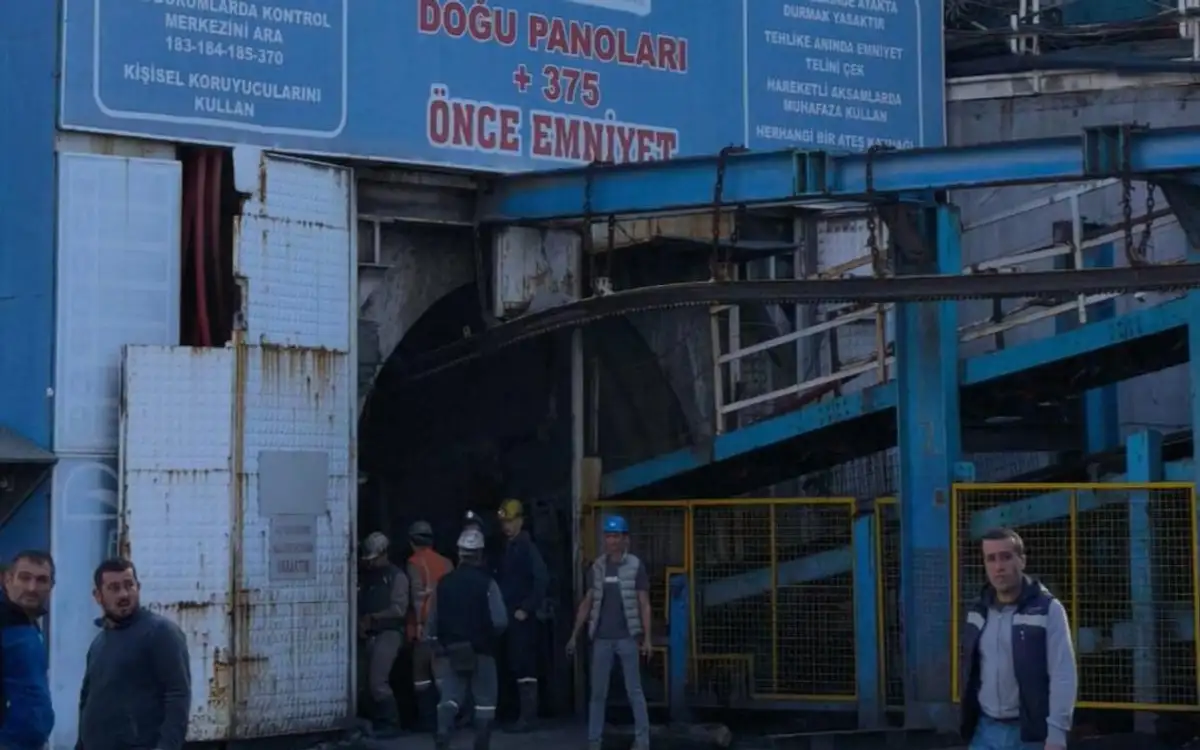 Soma'da maden ocağında göçük: 1 işçi öldü, 4 kurtarıldı