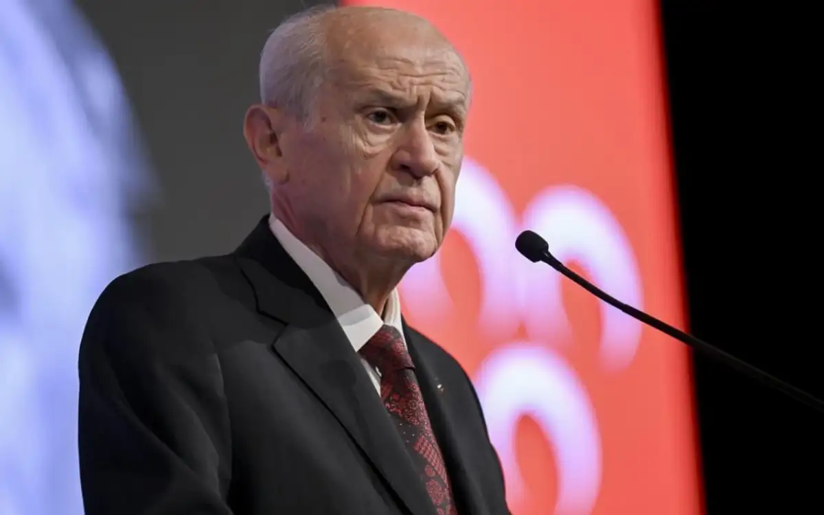 Bahçeli: "Türkiye Arınma Sürecinden Geçiyor, Ekonomik İstikrar Şart"